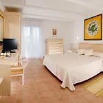 Pacific Hotell