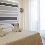 Pacific Hotell 3*