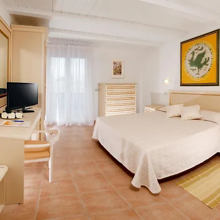 Pacific Hotel
